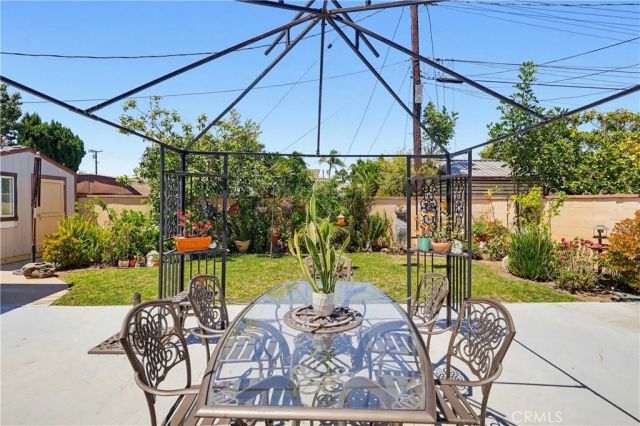 555 W Shadwell, Carson, CA 90745