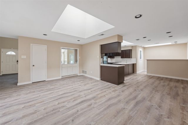 6216 Copperhill Drive, Dallas, TX 75248