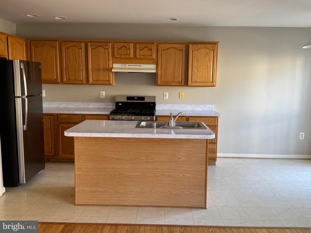 11105 DOUBLEDAY LN, Manassas, VA 20109