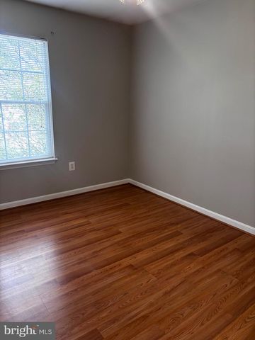 11105 DOUBLEDAY LN, Manassas, VA 20109
