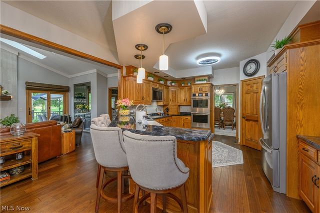 4063 Dunoon Circle NW, Canton, OH 44718