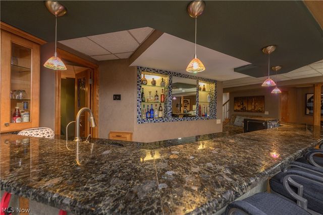 4063 Dunoon Circle NW, Canton, OH 44718