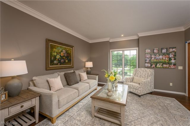 4063 Dunoon Circle NW, Canton, OH 44718