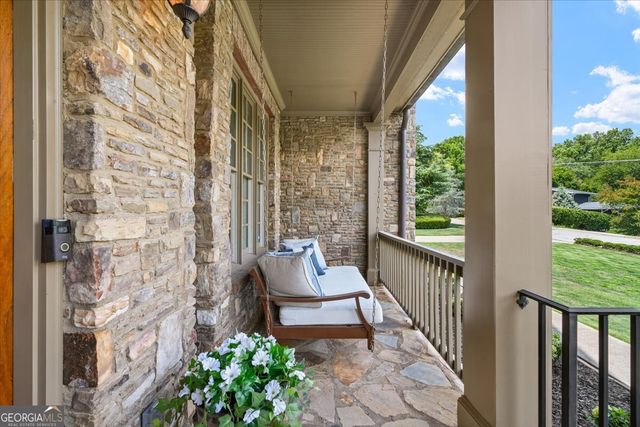 1084 West Nancy Creek Drive, Atlanta, GA 30319