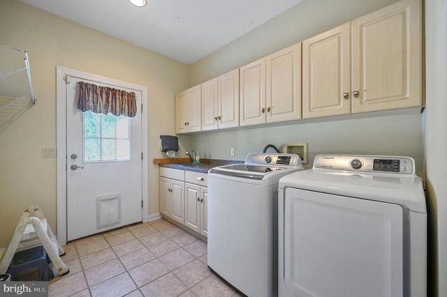 17882 POTATO LN, Bridgeville, DE 19933