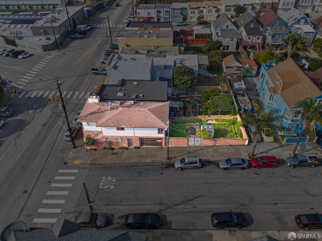 66 Williams Avenue, San Francisco, CA 94124