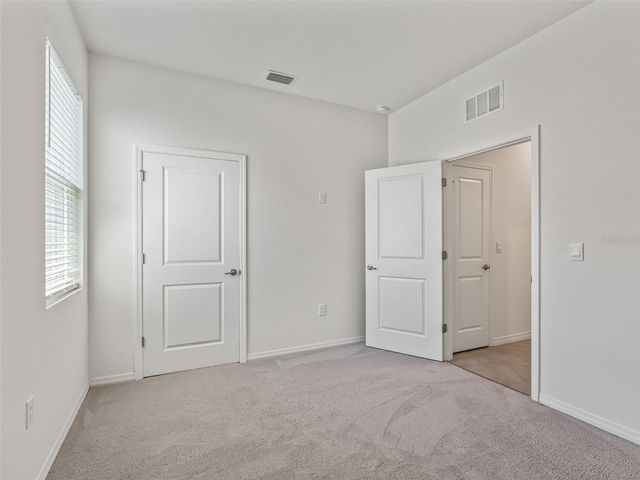 5536 NW 40TH LOOP, Ocala, FL 34482