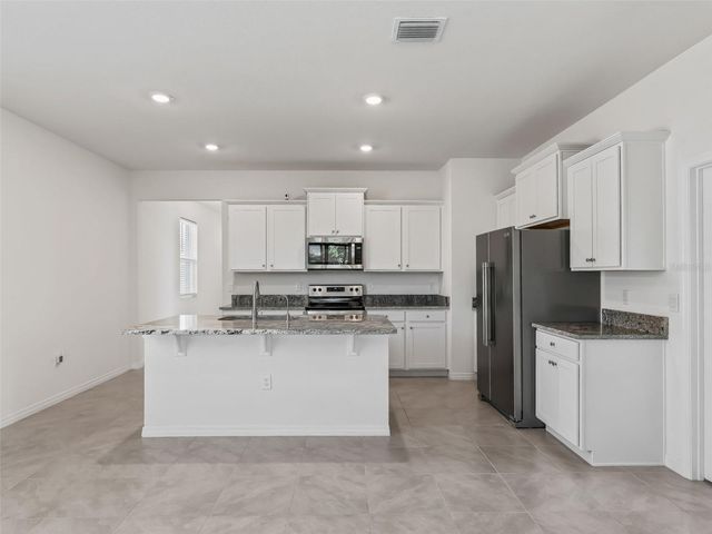 5536 NW 40TH LOOP, Ocala, FL 34482