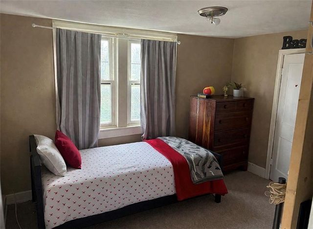 4319 Victory Drive, Kansas City, KS 66102