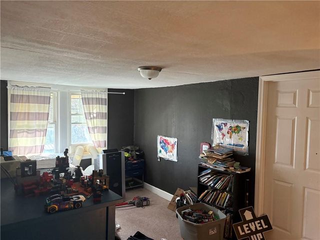 4319 Victory Drive, Kansas City, KS 66102