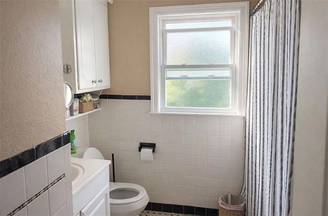 4319 Victory Drive, Kansas City, KS 66102