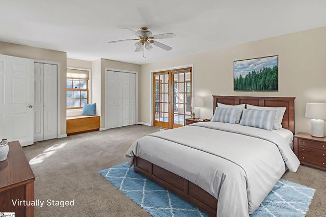 207 N Hogan Drive, Westminster, SC 29693