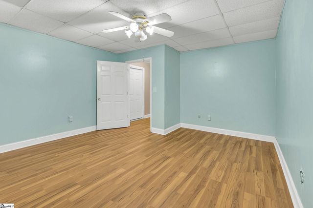 207 N Hogan Drive, Westminster, SC 29693