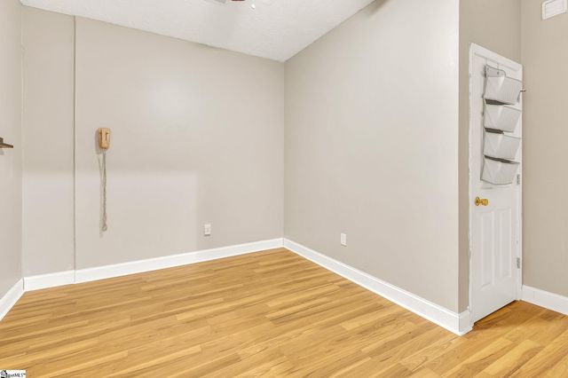 207 N Hogan Drive, Westminster, SC 29693
