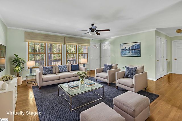 207 N Hogan Drive, Westminster, SC 29693