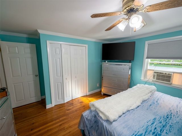 123 wampanoag Road, Warwick, RI 02818