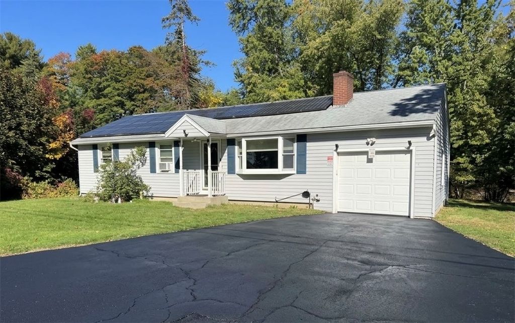 123 wampanoag Road, Warwick, RI 02818
