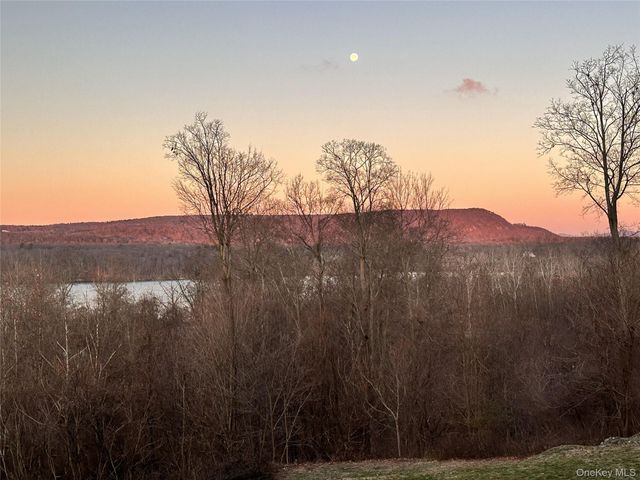 64 Hudson View Terrace, Hyde Park, NY 12538