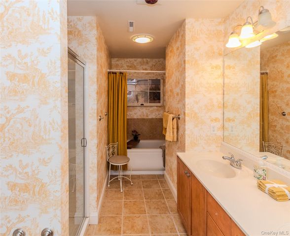 64 Hudson View Terrace, Hyde Park, NY 12538