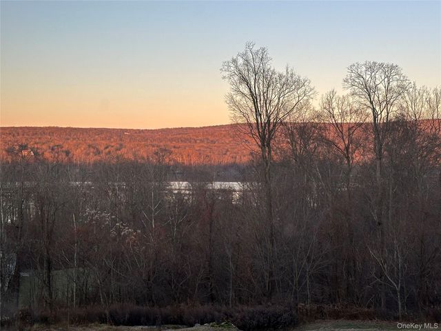 64 Hudson View Terrace, Hyde Park, NY 12538