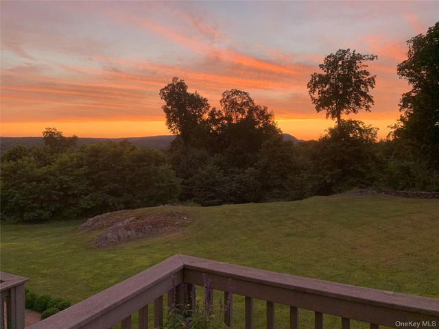 64 Hudson View Terrace, Hyde Park, NY 12538
