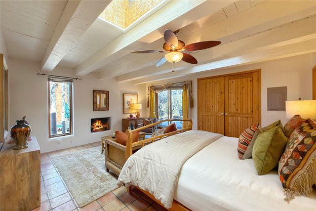 525 Camino Militar, Santa Fe, NM 87501