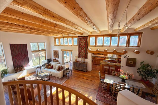 525 Camino Militar, Santa Fe, NM 87501