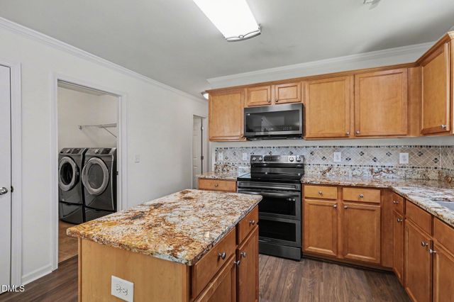 506 Farm House Lane, Durham, NC 27703