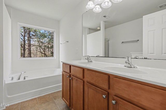 506 Farm House Lane, Durham, NC 27703