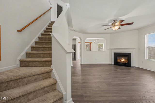 506 Farm House Lane, Durham, NC 27703