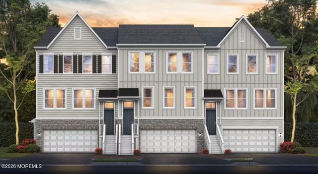 203 Shore Court, Marlboro, NJ 07746