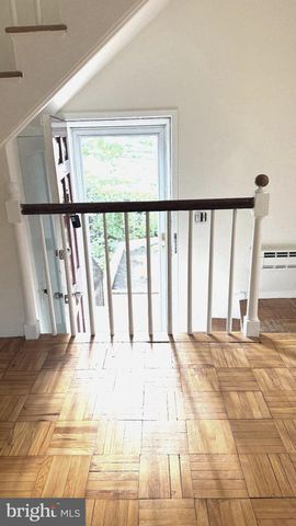 3539 MARTHA CUSTIS DR, Alexandria, VA 22302