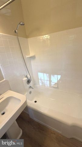 3539 MARTHA CUSTIS DR, Alexandria, VA 22302