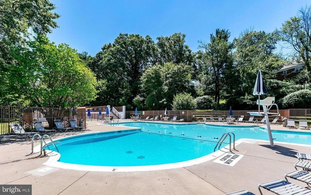 3539 MARTHA CUSTIS DR, Alexandria, VA 22302