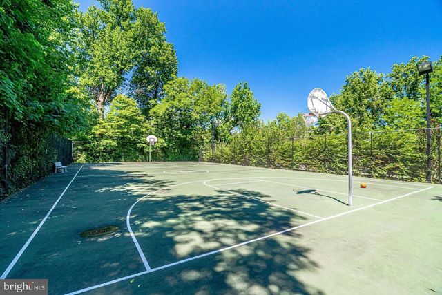 3539 MARTHA CUSTIS DR, Alexandria, VA 22302