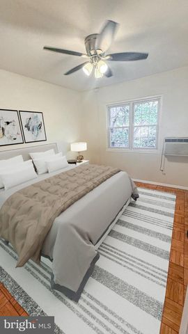 3539 MARTHA CUSTIS DR, Alexandria, VA 22302