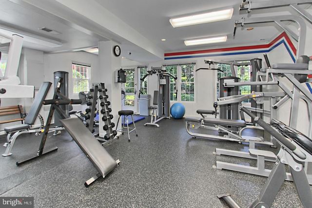 3539 MARTHA CUSTIS DR, Alexandria, VA 22302
