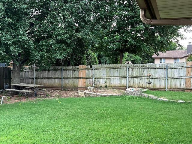 724 Waterview Road, Oklahoma City, OK 73170