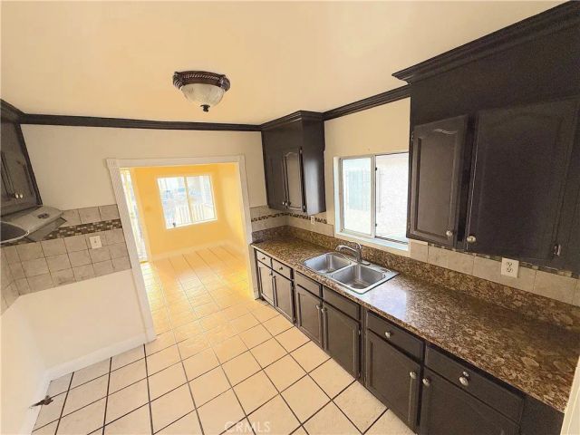 9622 Evers, Los Angeles, CA 90002