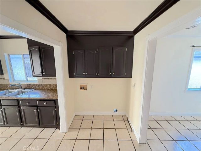 9622 Evers, Los Angeles, CA 90002