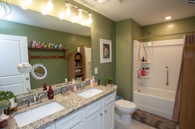 36 Sparrow Road, Lugoff, SC 29078