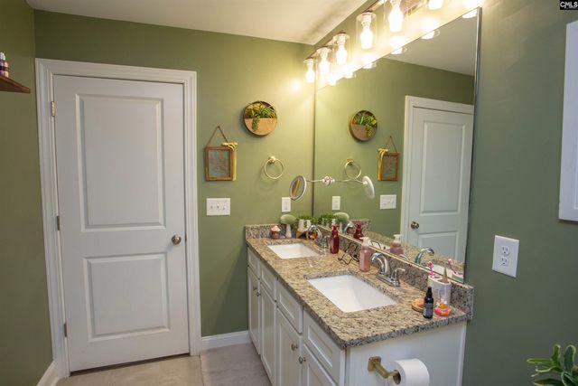 36 Sparrow Road, Lugoff, SC 29078