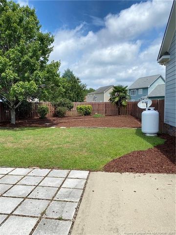 5806 Kessinger Court, Hope Mills, NC 28348