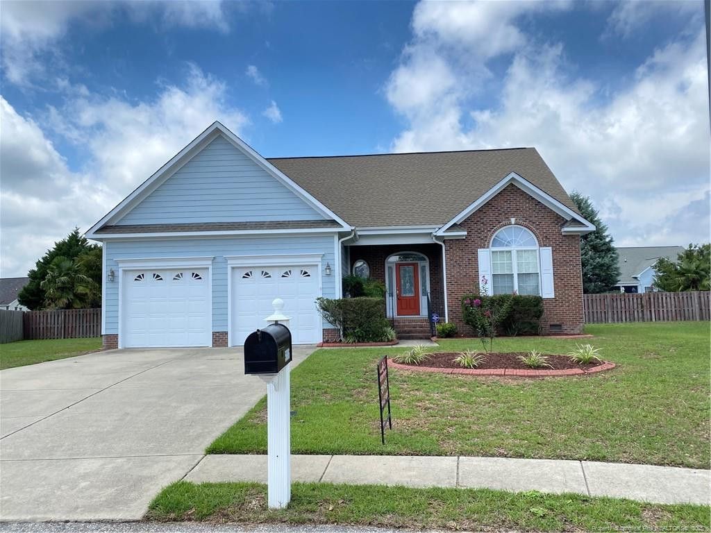 5806 Kessinger Court, Hope Mills, NC 28348