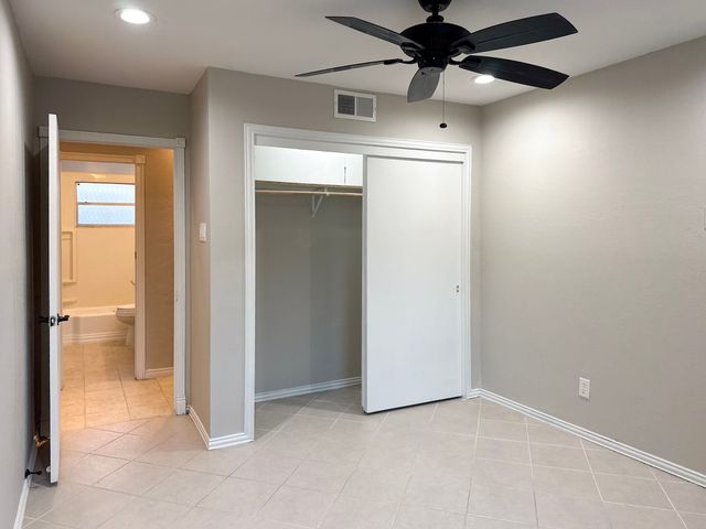 1505 Ronne Drive, Irving, TX 75060