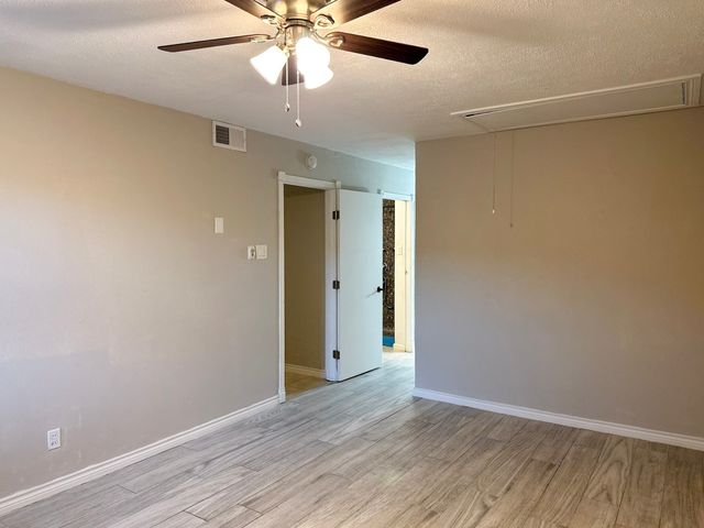 1505 Ronne Drive, Irving, TX 75060