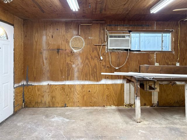 1505 Ronne Drive, Irving, TX 75060