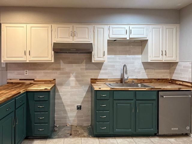 1505 Ronne Drive, Irving, TX 75060