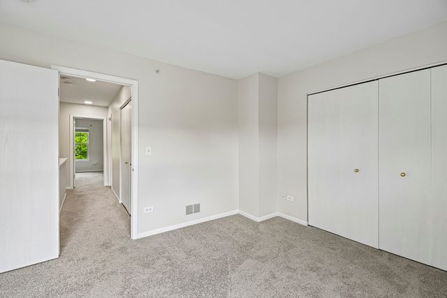 524 Jennifer Circle, Mundelein, IL 60060