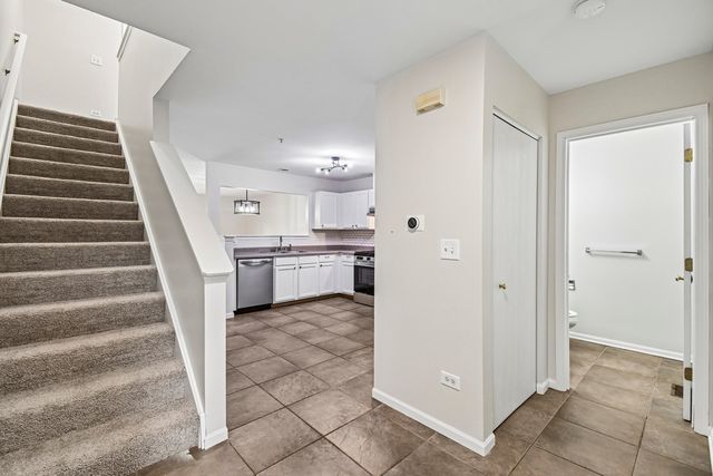 524 Jennifer Circle, Mundelein, IL 60060